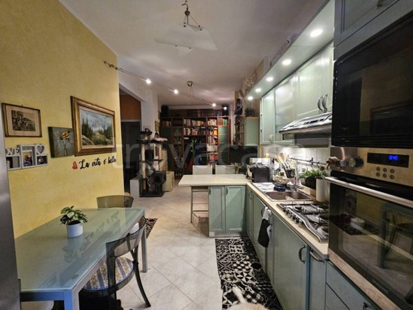 appartamento in vendita a Genova in zona Pegli