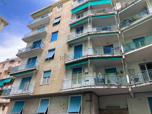 appartamento in vendita a Genova in zona Pegli