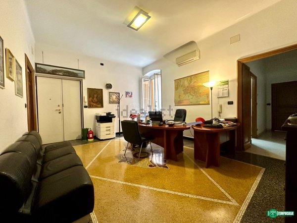 appartamento in vendita a Genova in zona Sestri Ponente