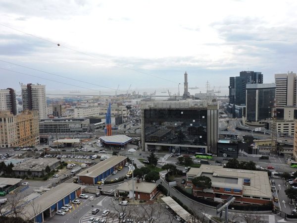 appartamento in vendita a Genova in zona Sampierdarena