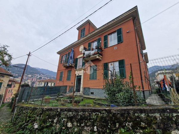 appartamento in vendita a Genova in zona Struppa