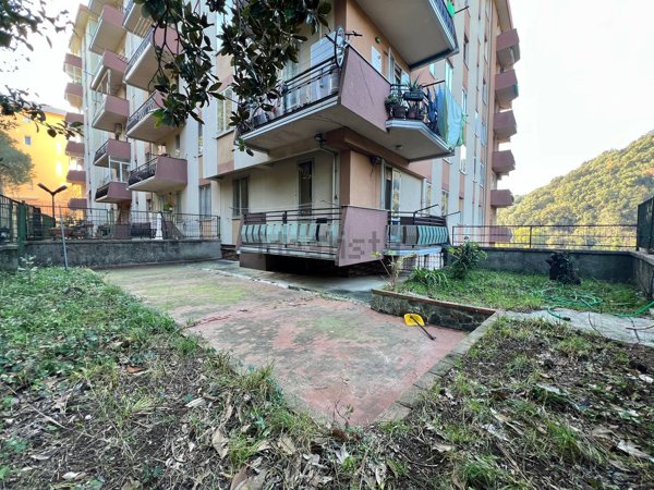 appartamento in vendita a Genova in zona Pegli
