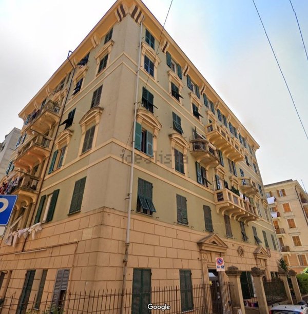 appartamento in vendita a Genova in zona Bolzaneto