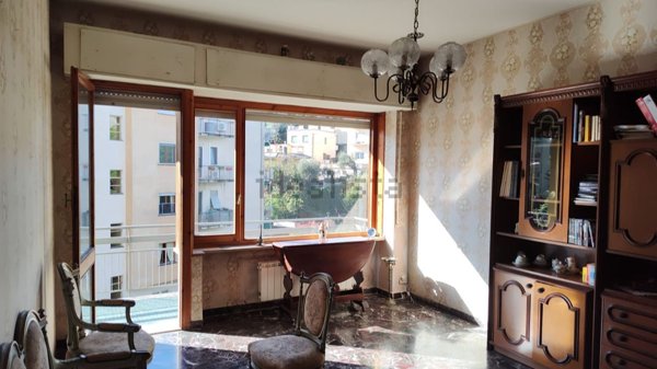 appartamento in vendita a Genova in zona Quinto al Mare