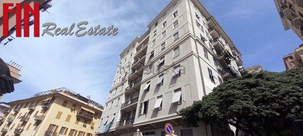 appartamento in vendita a Genova in zona Foce