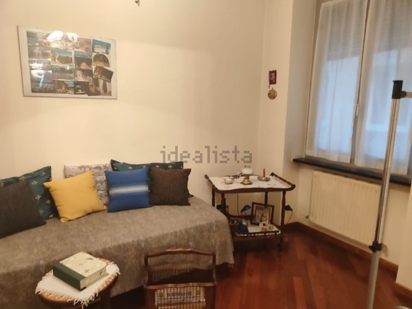 appartamento in vendita a Genova in zona Foce