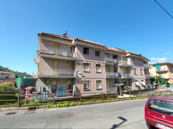 appartamento in vendita a Genova in zona Pontedecimo