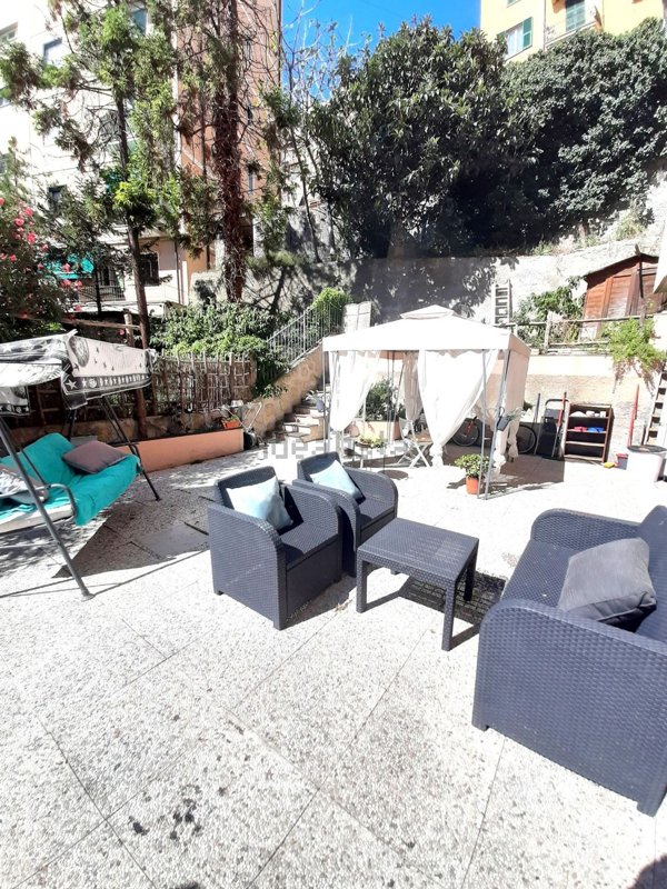 appartamento in vendita a Genova in zona Sampierdarena