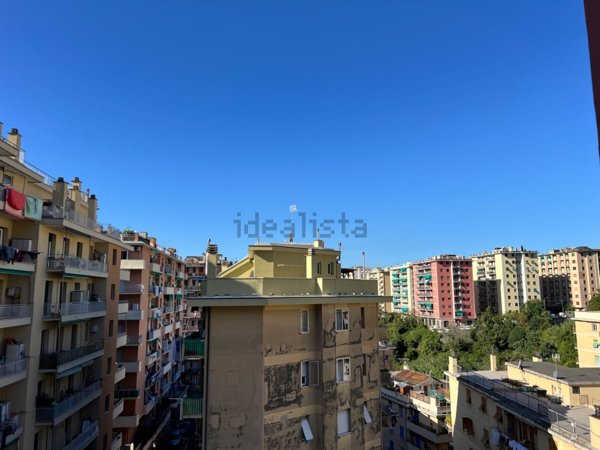 appartamento in vendita a Genova in zona Quezzi