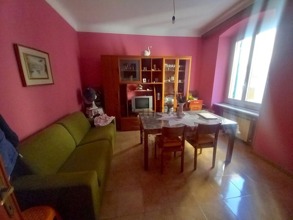 appartamento in vendita a Genova in zona Certosa