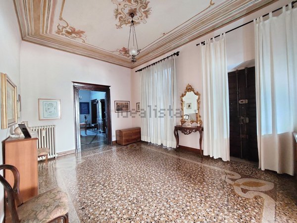 appartamento in vendita a Genova in zona Sampierdarena