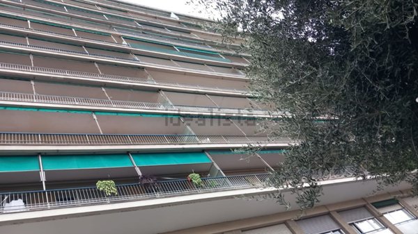 appartamento in vendita a Genova in zona Sestri Ponente