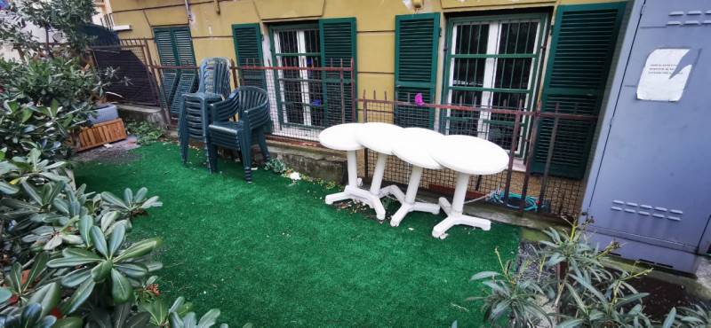 casa indipendente in vendita a Genova in zona Sampierdarena
