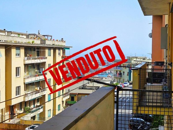 appartamento in vendita a Genova in zona Lagaccio / Granarolo