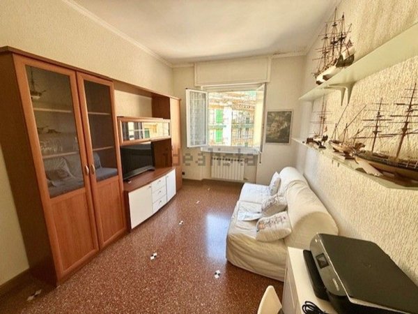 appartamento in vendita a Genova in zona Palmaro / Pra'
