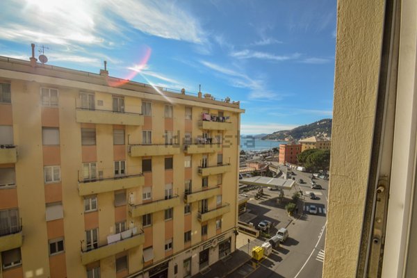 appartamento in vendita a Genova in zona Voltri