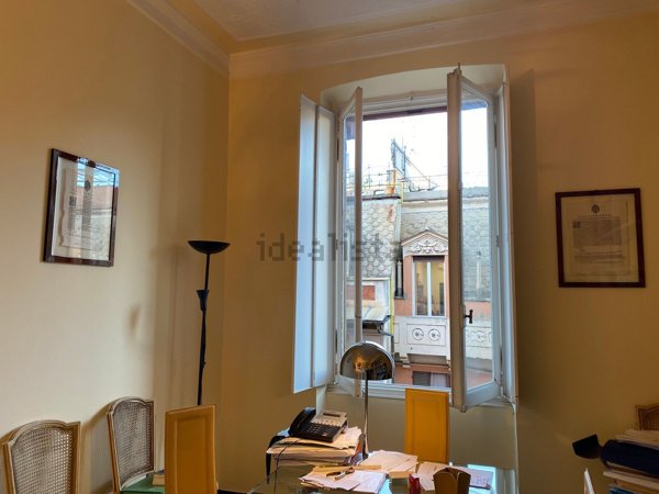 appartamento in vendita a Genova in zona Portoria / Piccapietra