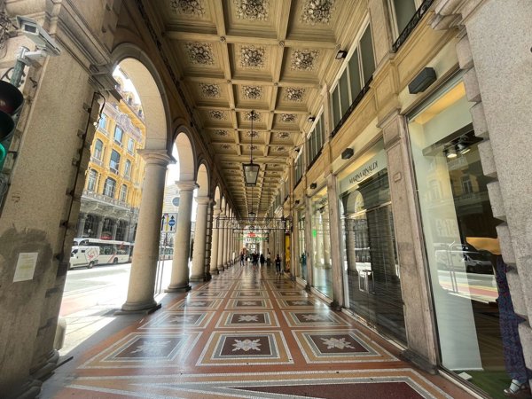 appartamento in vendita a Genova in zona Portoria / Piccapietra