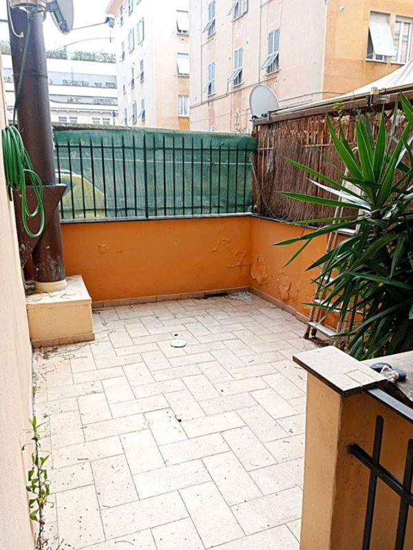 appartamento in vendita a Genova in zona Pegli