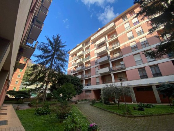 appartamento in vendita a Genova in zona Bolzaneto