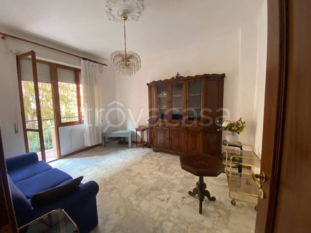 appartamento in vendita a Genova in zona Bolzaneto