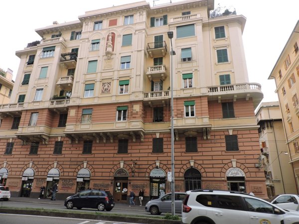 appartamento in vendita a Genova in zona Sampierdarena