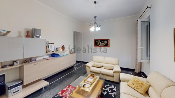 appartamento in vendita a Genova in zona Lagaccio / Granarolo