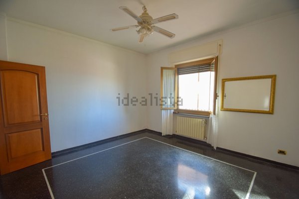 appartamento in vendita a Genova in zona Palmaro / Pra'