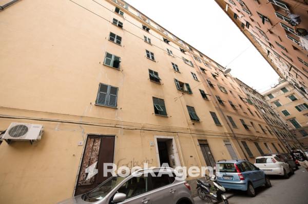 appartamento in vendita a Genova in zona Sampierdarena