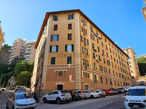 appartamento in vendita a Genova in zona DiNegro