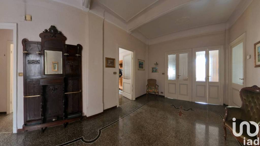 appartamento in vendita a Genova in zona Sampierdarena