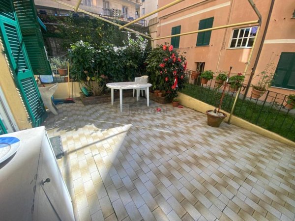 appartamento in vendita a Genova in zona Apparizione
