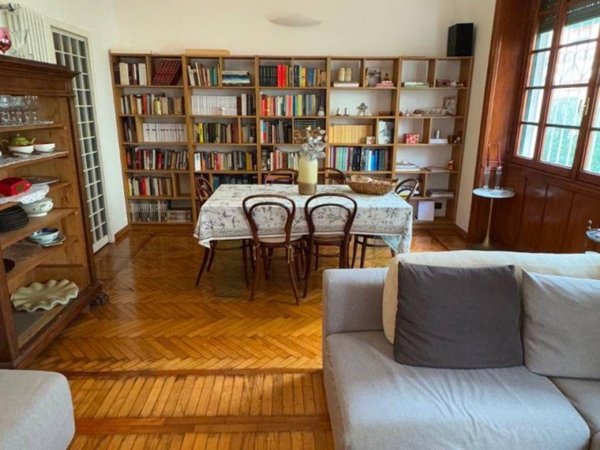 appartamento in vendita a Genova in zona Albaro
