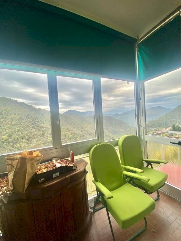 casa indipendente in vendita a Genova in zona Molassana