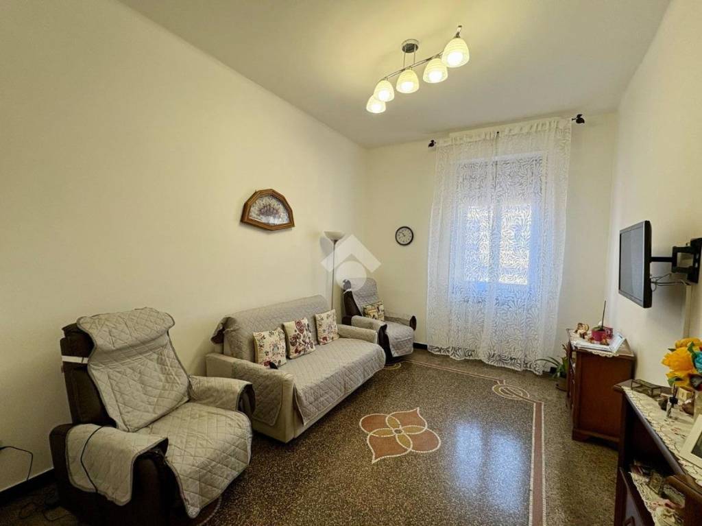 appartamento in vendita a Genova in zona Cornigliano