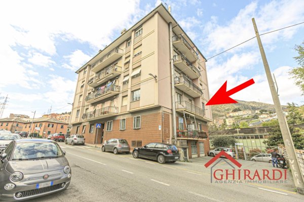 appartamento in vendita a Genova in zona Sestri Ponente