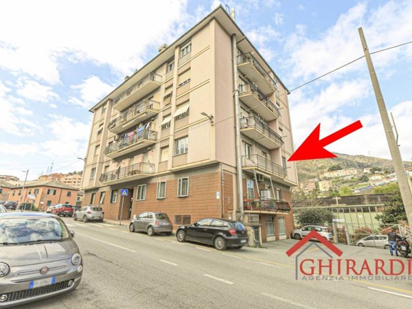 appartamento in vendita a Genova in zona Sestri Ponente