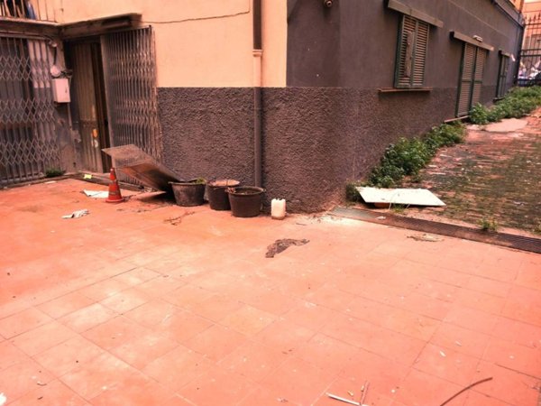 negozio in vendita a Genova in zona Centro Storico