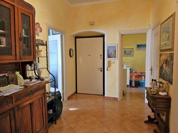 appartamento in vendita a Genova in zona Oregina