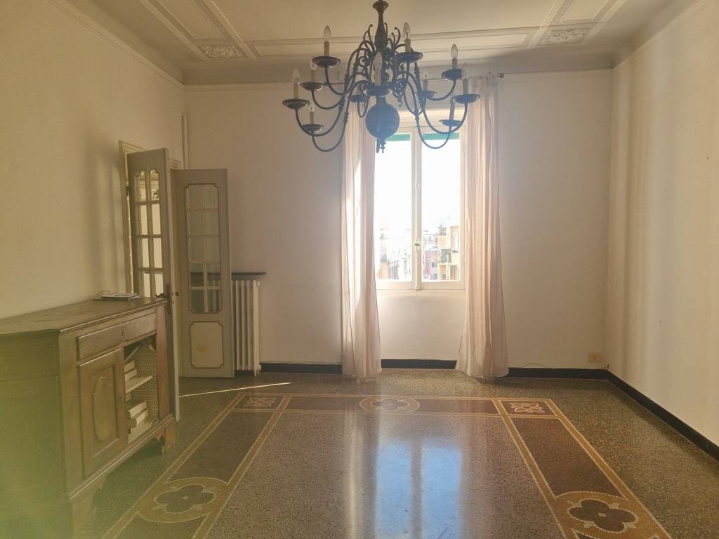 appartamento in vendita a Genova in zona Pegli