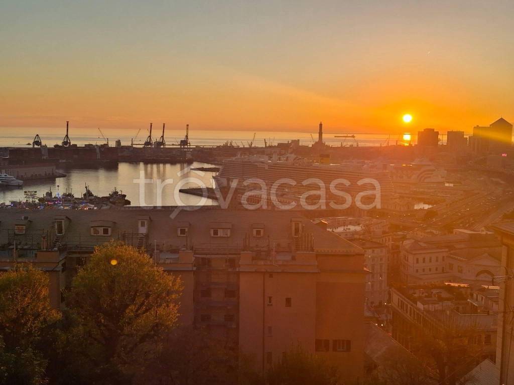appartamento in vendita a Genova in zona Castelletto