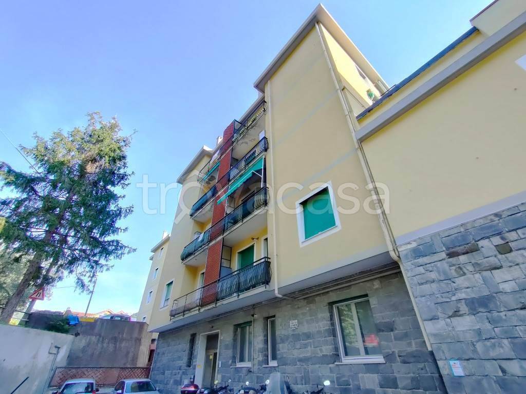 appartamento in vendita a Genova in zona Struppa
