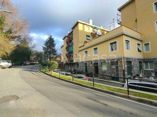 appartamento in vendita a Genova in zona Struppa
