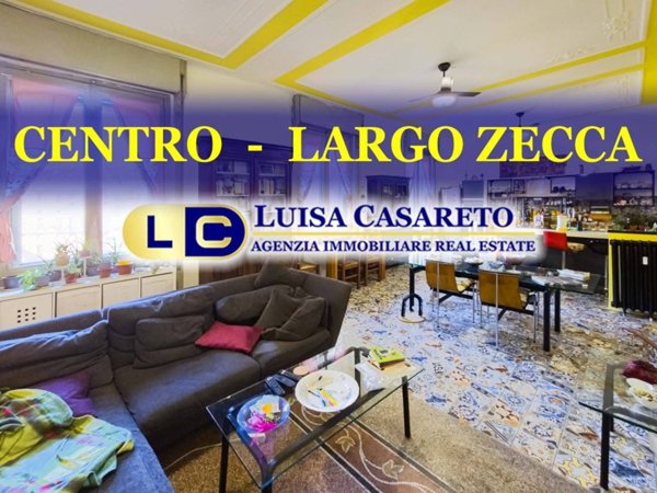 appartamento in vendita a Genova in zona Sottoripa / Maddalena / Molo