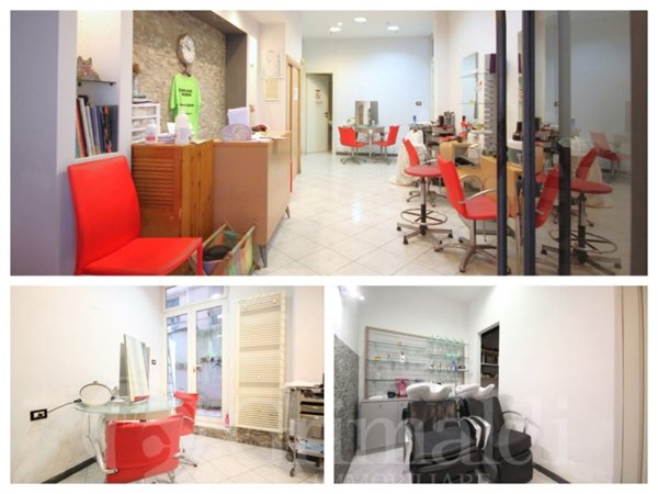 locale commerciale in vendita a Genova in zona Certosa