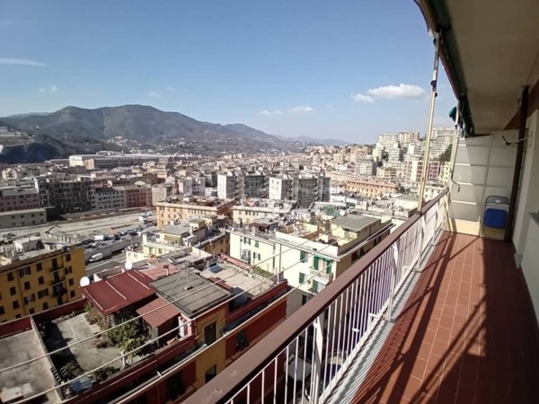 appartamento in vendita a Genova in zona Sampierdarena