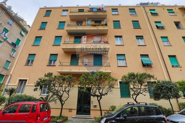 appartamento in vendita a Genova in zona Pegli