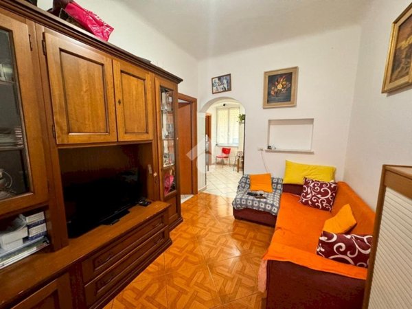 appartamento in vendita a Genova in zona Sampierdarena