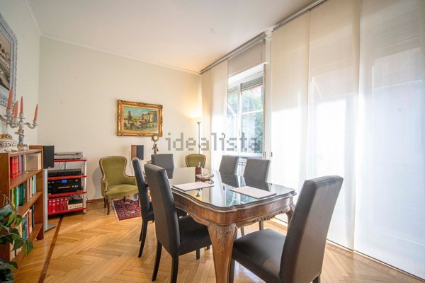 appartamento in vendita a Genova in zona Castelletto