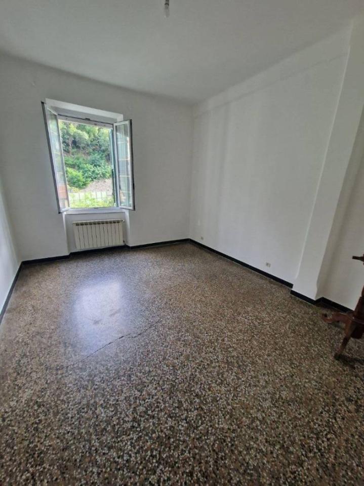 appartamento in vendita a Genova in zona Bolzaneto